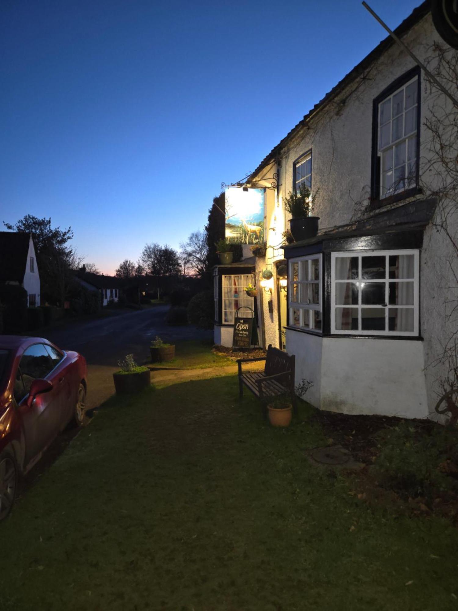 The White Hart Inn Tetford エクステリア 写真