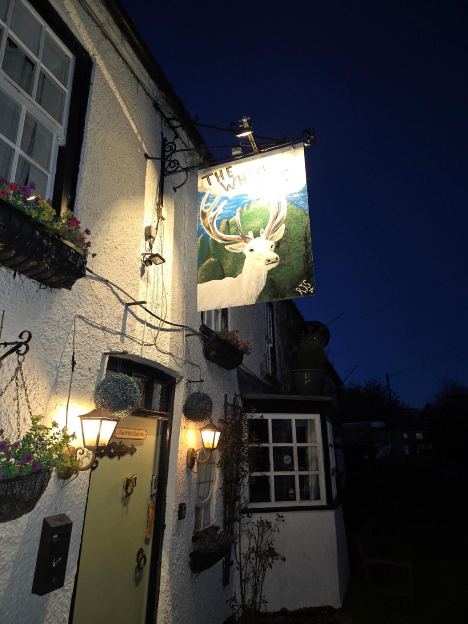 The White Hart Inn Tetford エクステリア 写真